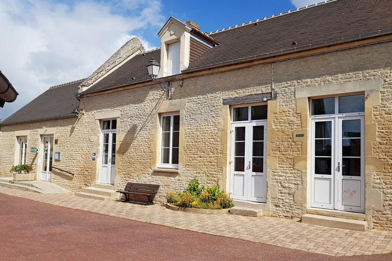 Mairie de Périers-sur-le-Dan